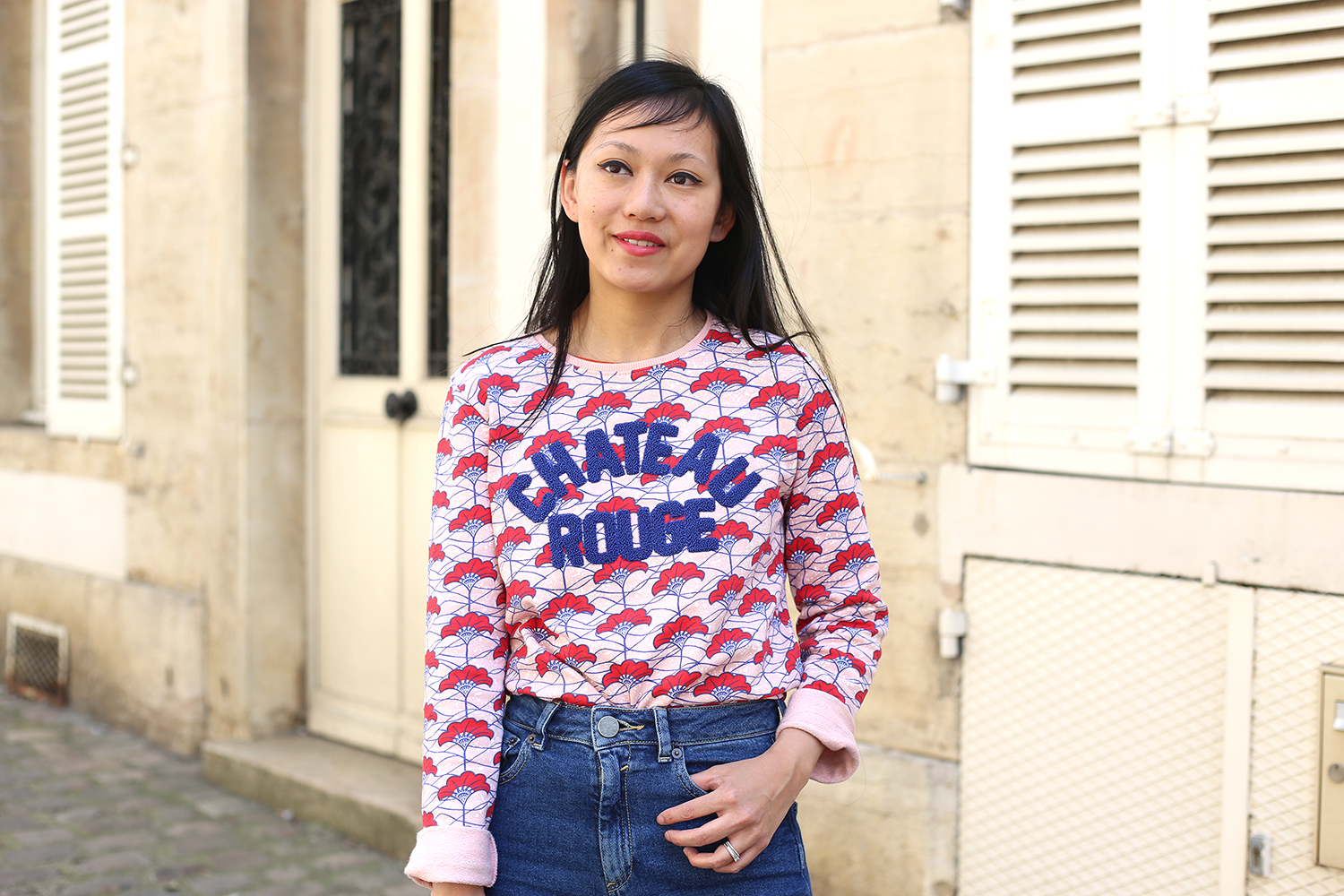 https://www.petiteandsowhat-blog.com/wp-content/uploads/2018/05/petite-and-so-what-sweat-chateau-rouge-x-monoprix-collaboration-5.jpg