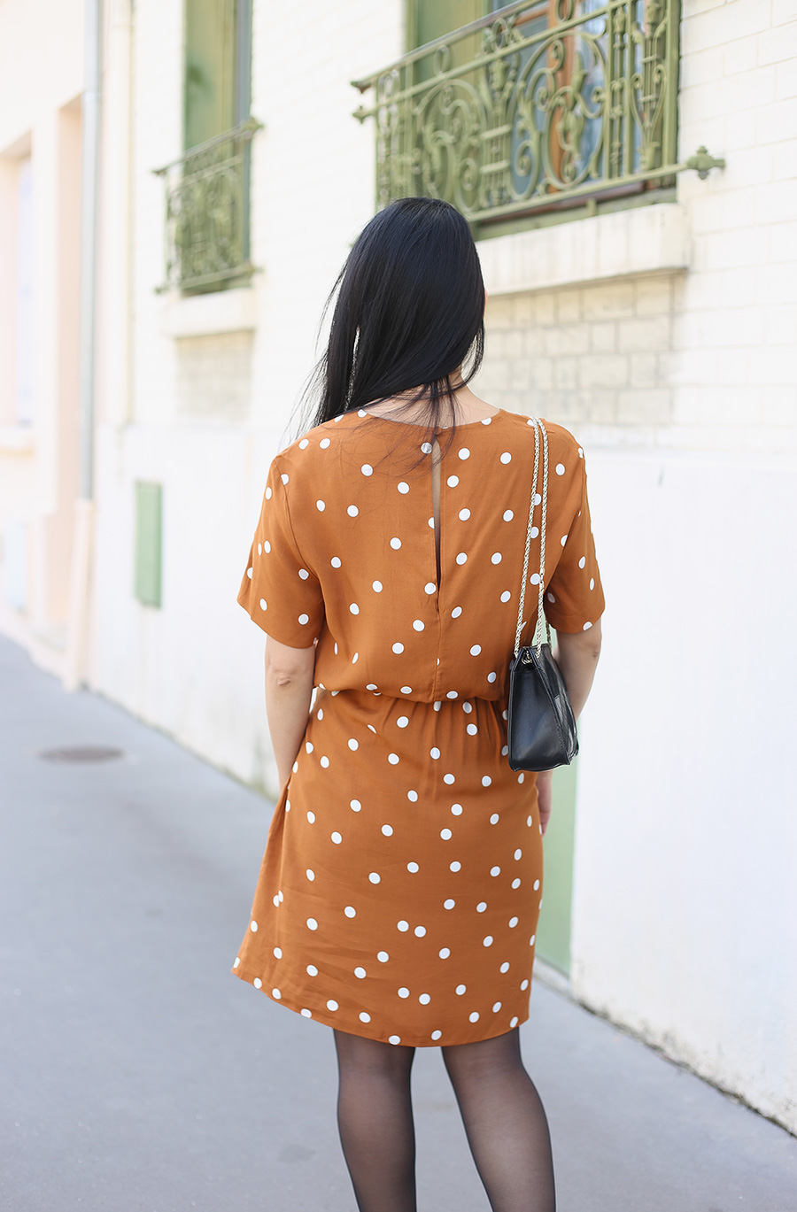 petite-and-so-what-la-robe-pois-and-other-stories-2