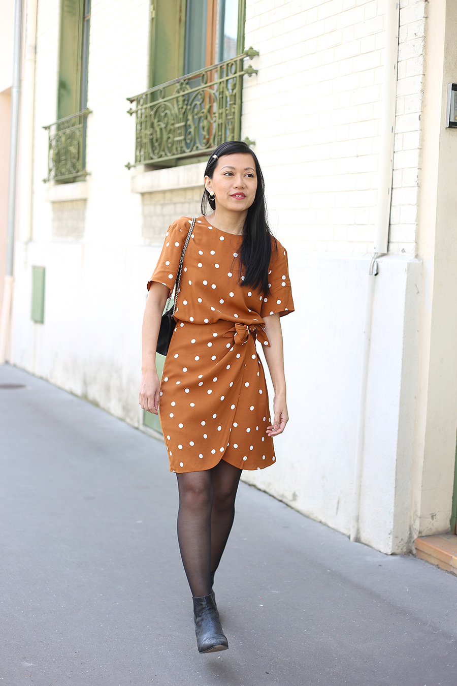petite-and-so-what-la-robe-pois-and-other-stories