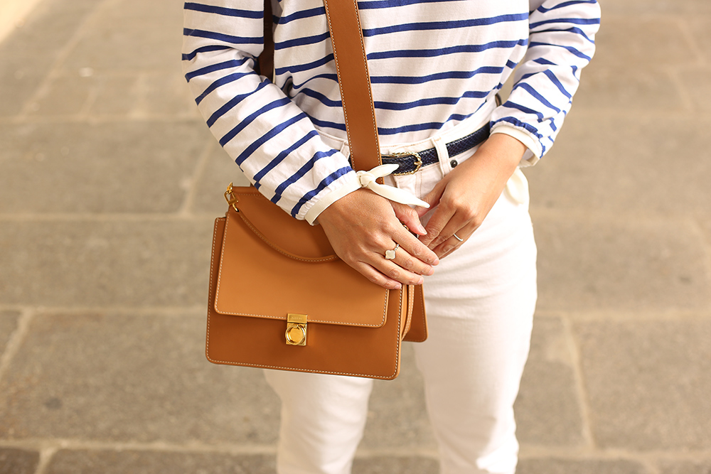 petite-and-so-what-total-look-blanc-mariniere