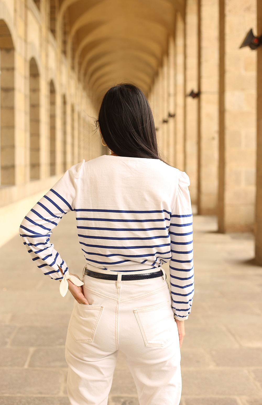 petite-and-so-what-total-look-blanc-mariniere
