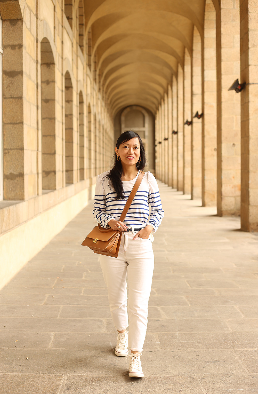 petite-and-so-what-total-look-blanc-mariniere